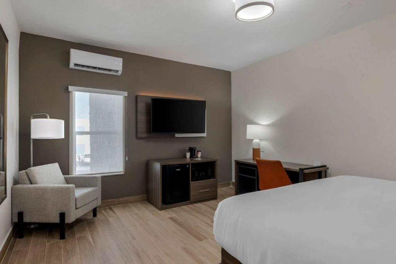 Comfort Inn South Padre Island Esterno foto